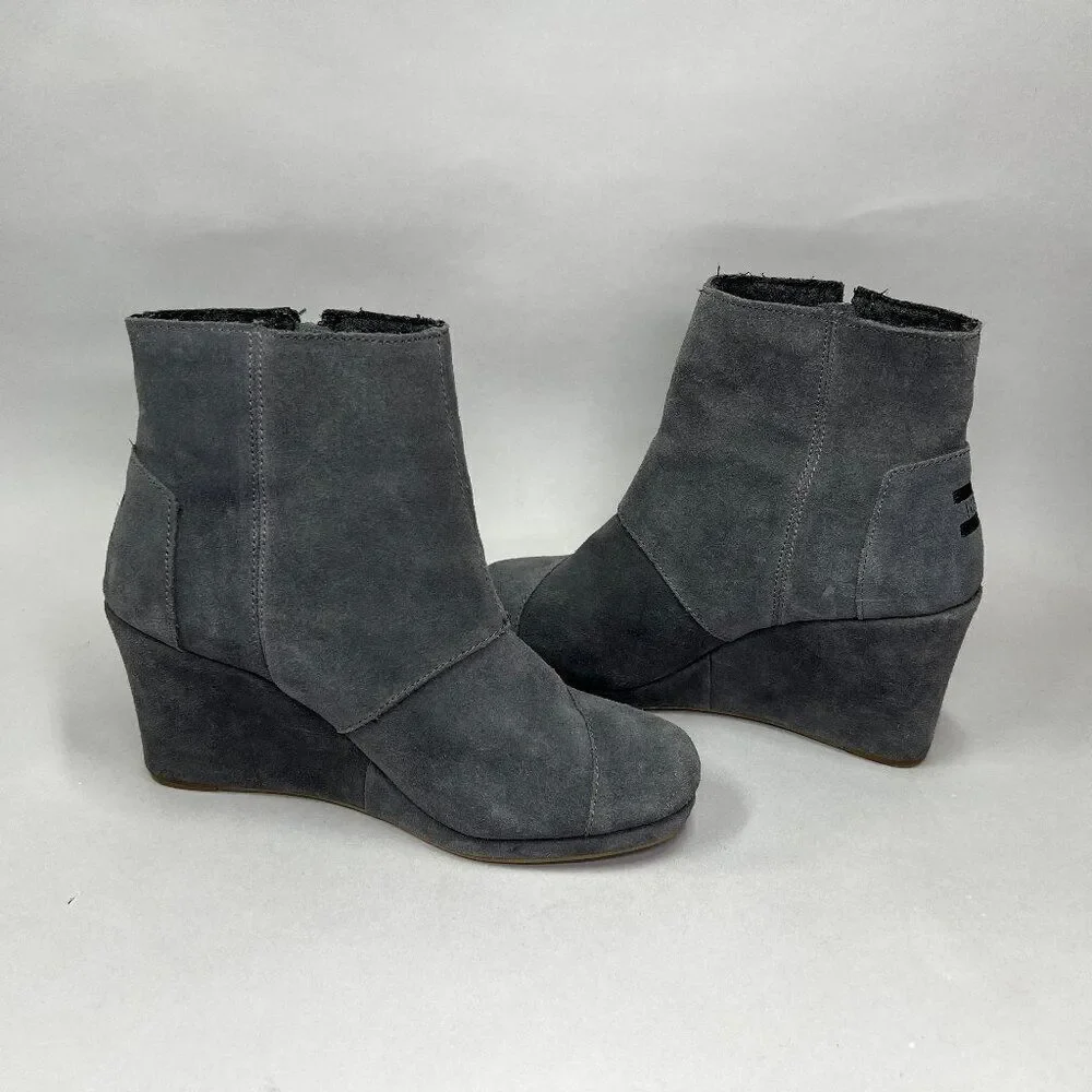 Toms Women's Size 9 Gray Suede Leather‎ Wedge Ankel Boots